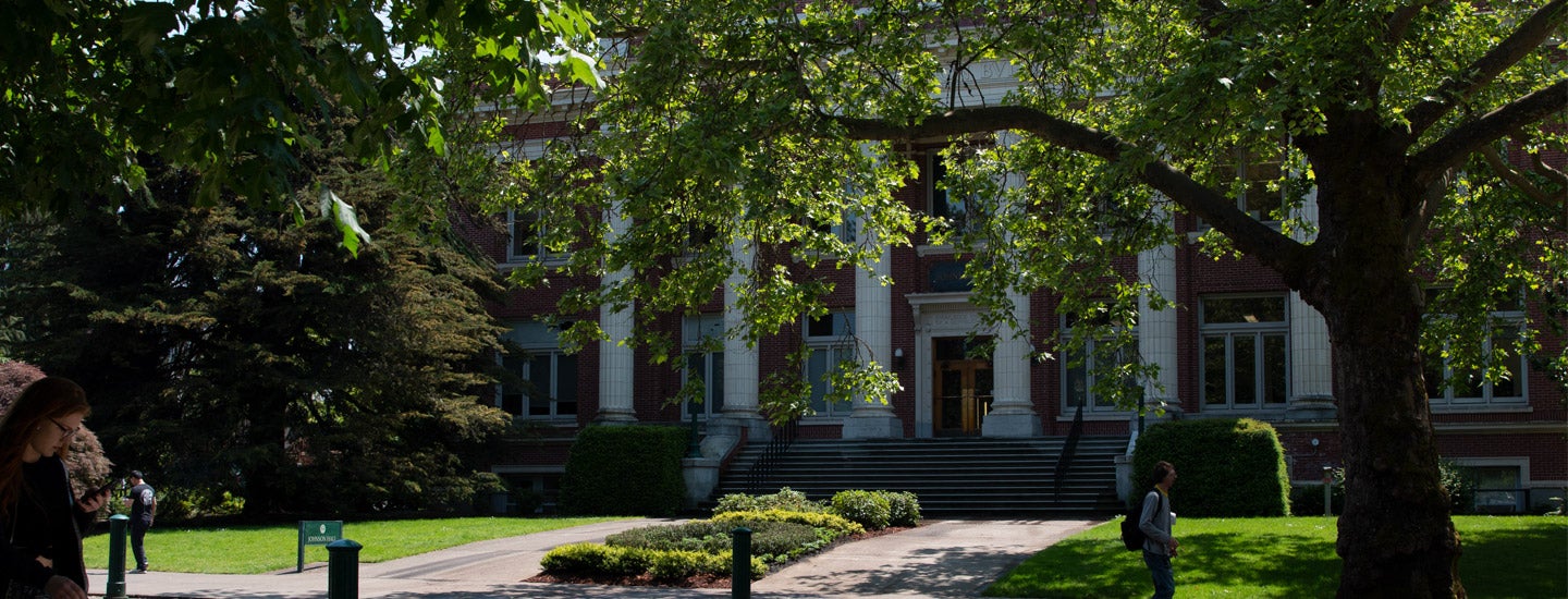 Photo of Johnson Hall at the University of Oregon